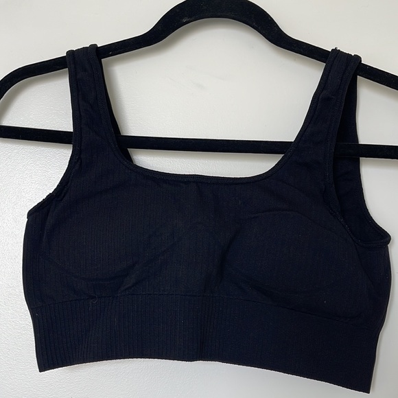 BARE ATHLETICS BARESCULPT RIBBED SEAMLESS SPORTS BRA ONYX BLACK - Picture 1 of 6